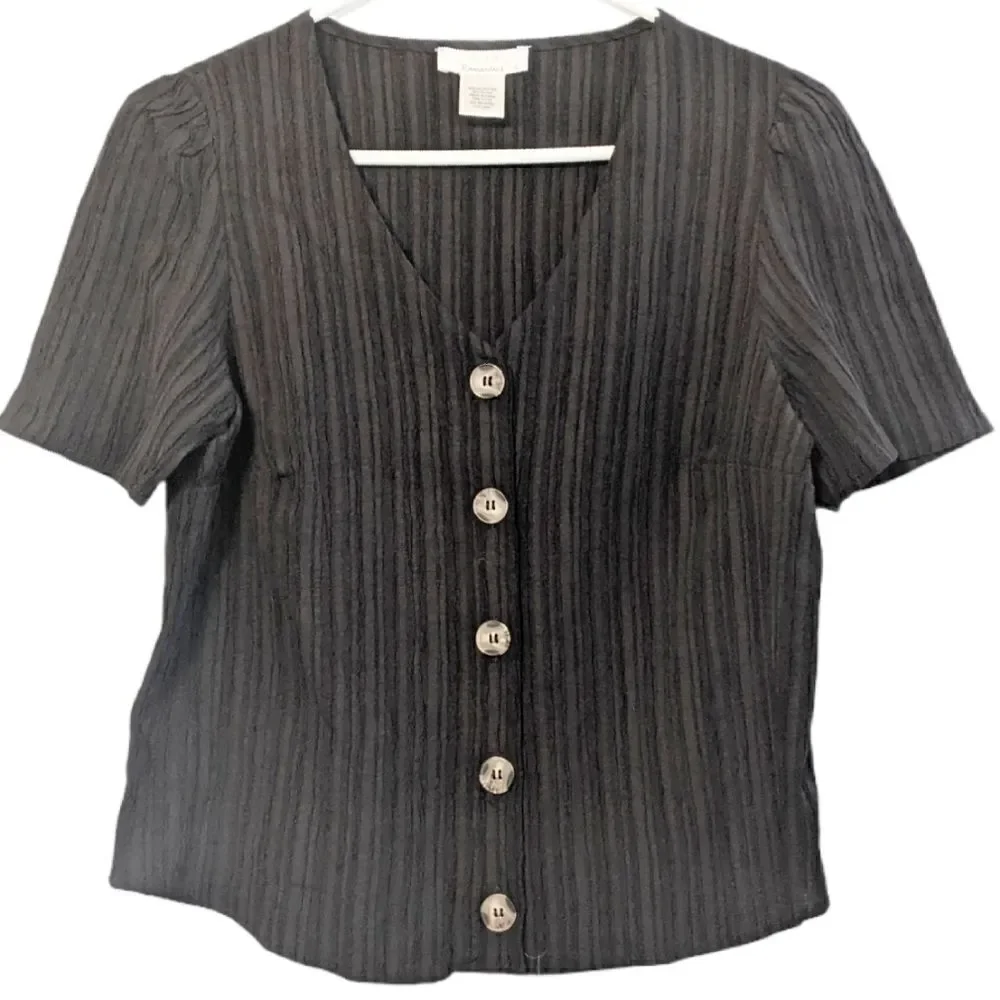 Urban Romantics Cropped Tortoise Shell Button Down - Picture 1 of 7